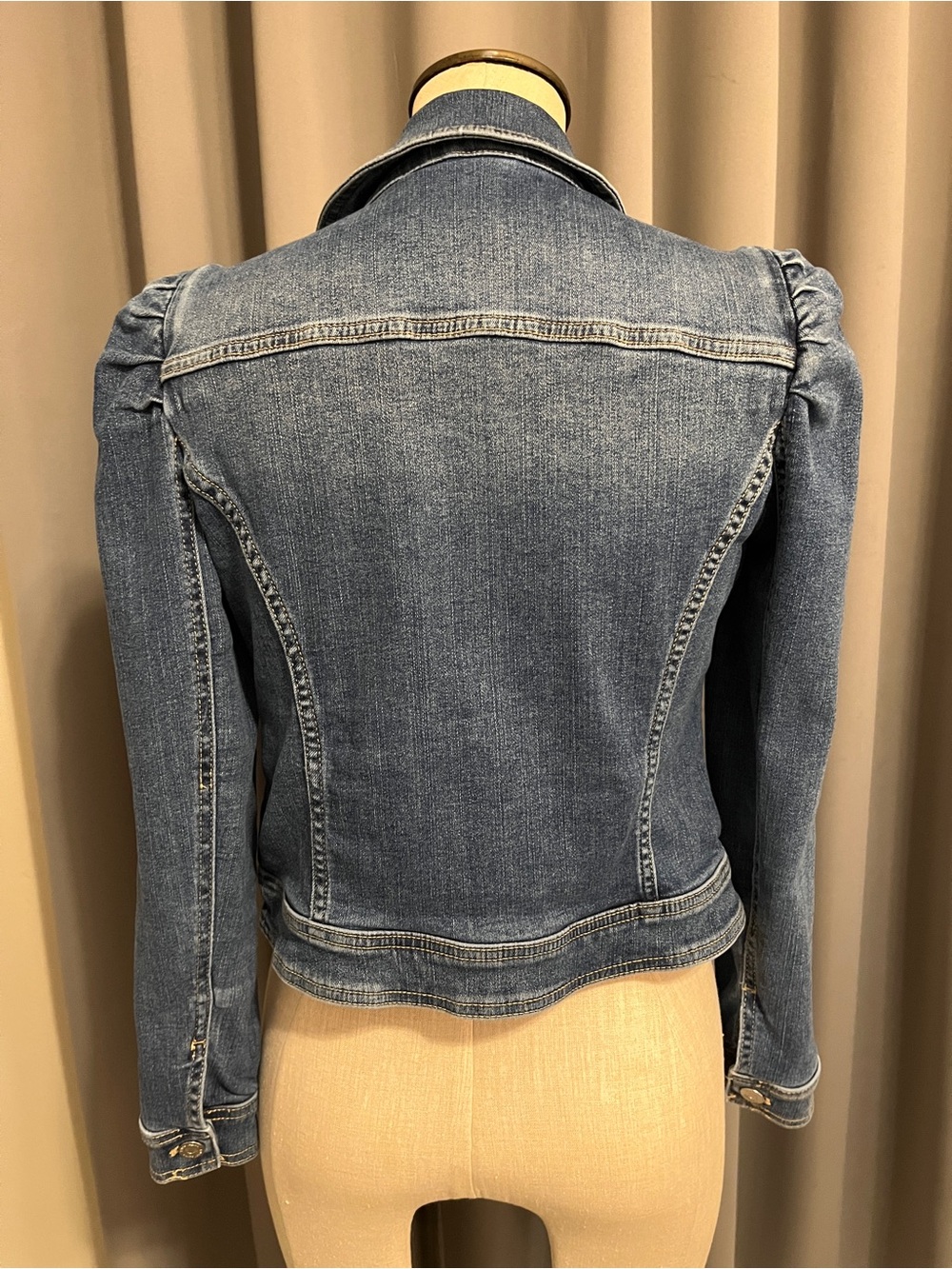 WHBM denim jacket - Picture 4 of 5
